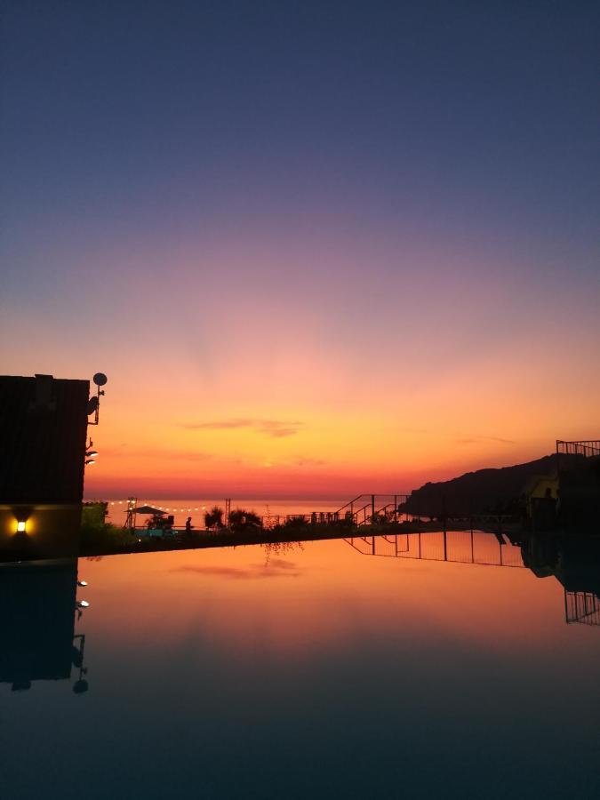 Village De Vacances Paese Di Lava, Grand Ajaccio Alata Dış mekan fotoğraf